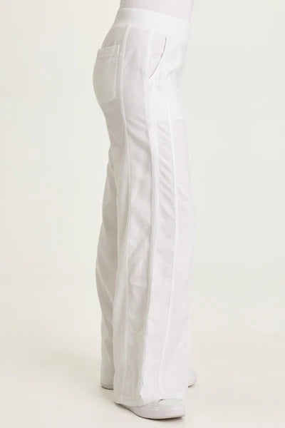 Geraldine Pant | White