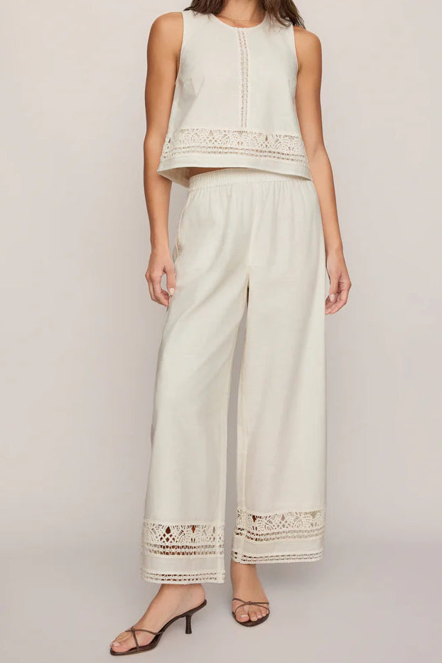 Sloane Embroidered Top | White