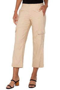 Utility Crop w/ Tab Tem & Cargo Pockets | Hazelnut