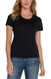 Scoop Neck Short Sleeve Tee | Black