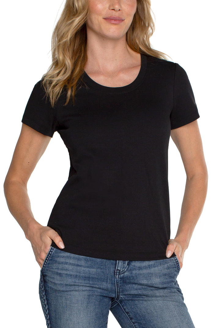 Scoop Neck Short Sleeve Tee | Black