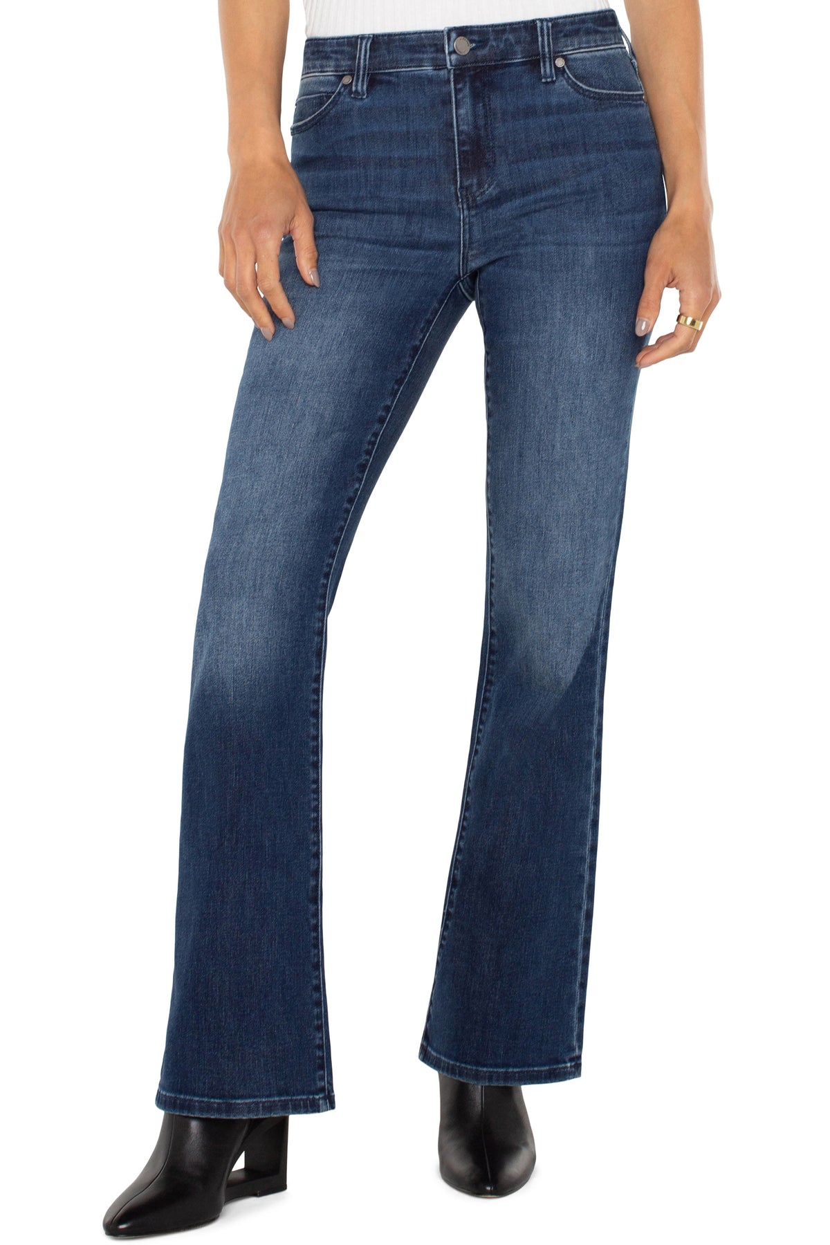 Lucy Bootcut Jean 32" | Granada Hills